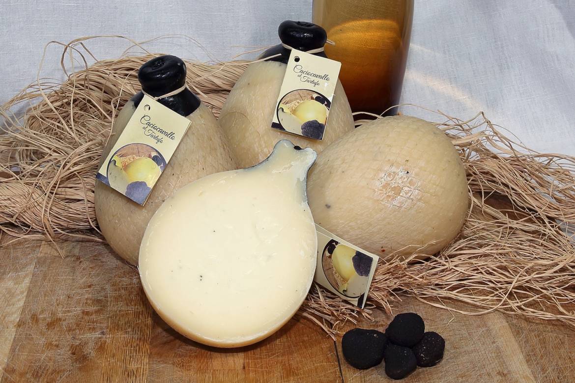 Caciocavallo-al-Tartufo.jpg