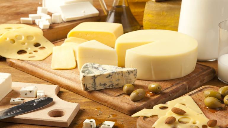 THE 6 SURPRISING BENEFITS OF CHEESE