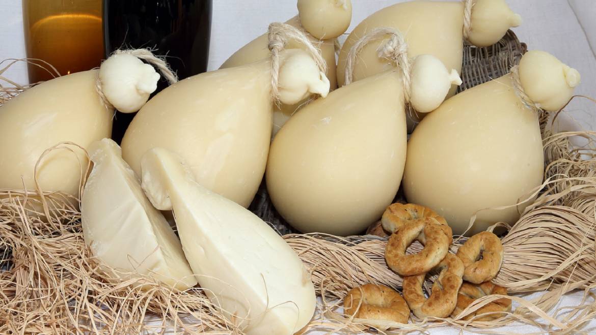 Il formaggio fa bene: ecco quanto (e quale) mangiarne ogni giorno