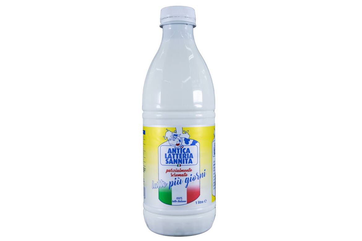 Latte-a-piu-giorni-Parzialmente-Scremato-Iaquilat.jpg